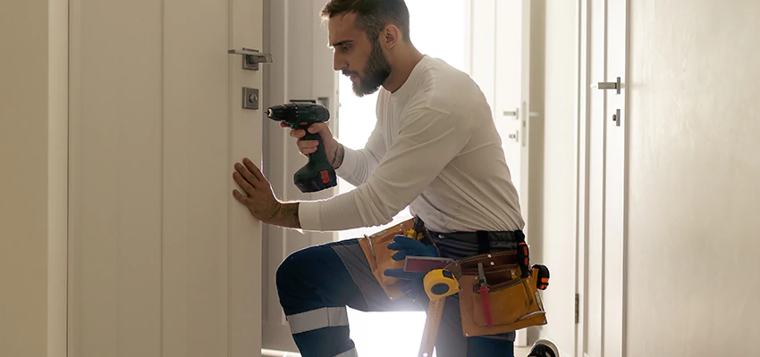 Mailbox Lock Installation Expert in Hillsborough, California